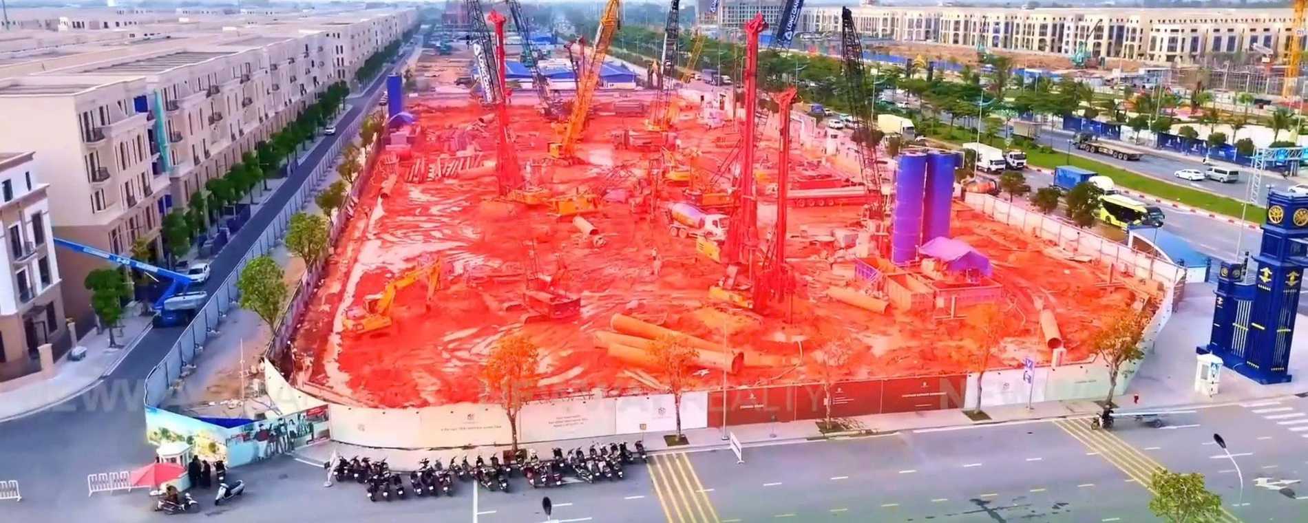 Tiến độ xây dựng tháng 12 năm 2025 Lumiere Essence Peak Cổ Loa